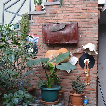 Old House Luca Hotel Tbilisi Exterior photo